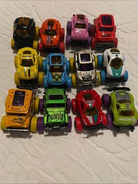Amazing Kids Mini Pull-Back monster trucks-Multicolor Set